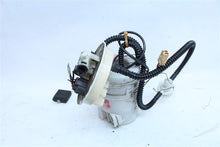 Load image into Gallery viewer, Fuel Pump Land Rover LR3 Range Rover Sport 2005 05 2006 06 2007 07 2008 08 09 - 1116266
