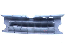 Load image into Gallery viewer, GRILLE Land Rover LR3 2005 05 2006 06 2007 07 2008 08 2009 09 Upper - 1116292
