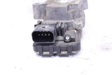 Load image into Gallery viewer, TRANSFER CASE ACTUATOR MOTOR BMW 740i 740il 2013 13 - 1116659
