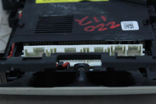 Load image into Gallery viewer, Console BMW 535i 2011 11 - 1117257
