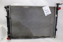 Load image into Gallery viewer, RADIATOR Santa Fe Sorento 2010 10 2011 11 2012 12 2013 13 AT - 1117440

