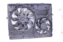 Load image into Gallery viewer, RADIATOR FAN ASSEMBLY Audi Q7 11 12 13 14 15 - 1117890
