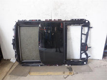 Load image into Gallery viewer, SUNROOF ASSEMBLY BMW X3 11 12 13 14 15 16 - 1118033

