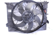 Load image into Gallery viewer, RADIATOR FAN ASSEMBLY CL550 CL600 CL63 CL65 S450 Cdn S550 S600 S63 07-09 - 1118983
