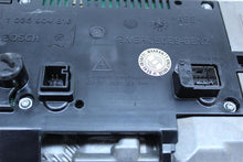 Load image into Gallery viewer, INFO-GPS SCREEN S550 S600 S63 S65 SL55 SL550 SL600 SL65 07 08 - 1119055
