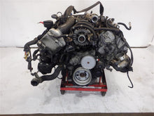 Load image into Gallery viewer, CYLINDER BLOCK 550i 550i Gt 650i 750 HYBRID 750i 750il 750LI 08-14 - 1120208

