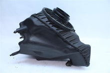 Load image into Gallery viewer, AIR CLEANER BOX Audi A6 A7 12 13 14 15 16 17 - 1120679
