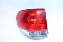 Load image into Gallery viewer, OUTER TAIL LIGHT LAMP Honda Odyssey 2008 08 2009 09 2010 10 Left - 1121271
