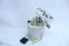 Load image into Gallery viewer, FUEL PUMP C250 C300 C350 C63 2012 12 2013 13 2014 14 2015 15 - 1121384
