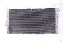Load image into Gallery viewer, RADIATOR BMW 535i 535i Gt 740i 740il Active 5 2010-2017 AT - 1121500
