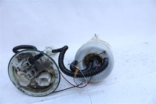 Load image into Gallery viewer, Fuel Pump Land Rover LR3 Range Rover Sport 2005 05 2006 06 2007 07 2008 08 09 - 1121941
