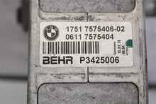 Load image into Gallery viewer, INTERCOOLER 550i 550i Gt 650i 750 HYBRID 750i 750il X5 X6 08-15 Right - 1122057

