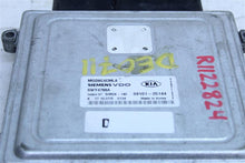 Load image into Gallery viewer, ECU ECM COMPUTER Optima Magentis 2006 06 2007 07 2008 08 Auto - 1122824
