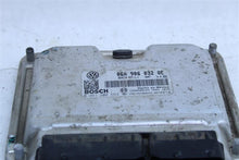 Load image into Gallery viewer, ECU ECM COMPUTER Jetta 2005 05 2.5L Auto - 1122839
