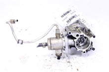 Load image into Gallery viewer, VACUUM PUMP Audi A4 A5 A6 Allroad 09 10 11 12 13 14 15 16 17 - 1123297
