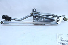 Load image into Gallery viewer, WINDSHIELD WIPER MOTOR Audi A4 Allroad S4 09 10 11 12 13 14 - 1123307
