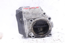 Load image into Gallery viewer, THROTTLE BODY Audi TT Beetle Jetta Tiguan 2008 08 2009 09 2010 10 2011 11 12 - 1123631
