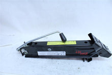 Load image into Gallery viewer, JACK Volkswagen Tiguan 2011 11 - 1123704
