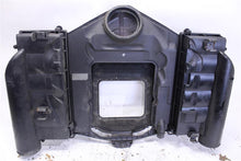 Load image into Gallery viewer, AIR CLEANER BOX E350 C230 C250 C300 C350 C63 E300 E320 E550 E63 08-12 - 1123929
