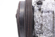 Load image into Gallery viewer, AC COMPRESSOR Subaru Forester 2001 01 2002 02 - 1124054
