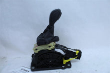 Load image into Gallery viewer, 2009 Land Rover LR2 Floor Shifter - 1124390
