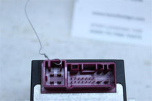 Load image into Gallery viewer, FUEL PUMP CONTROL MODULE COMPUTER 320i 328D 328i 328I GT 335i 09-17 - 1124608
