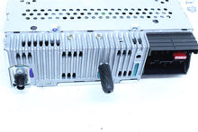 Load image into Gallery viewer, BMW X3 Z4 2005 05 2006 06 AM FM CD - 1124855

