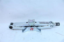 Load image into Gallery viewer, JACK Acura TL 2012 12 - 1125038
