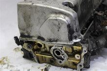 Load image into Gallery viewer, CYLINDER HEAD Honda CR-V 2003 03 2004 04 2005 05 2006 06 - 1125704
