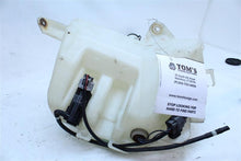 Load image into Gallery viewer, WINDSHIELD WASHER FLUID RESERVOIR BOTTLE Tundra 2000-2006 - 1126131
