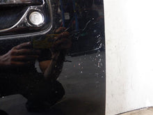 Load image into Gallery viewer, FRONT DOOR Toyota Tundra 00 01 02 03 04 05 06 Left - 1126162
