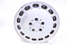 Load image into Gallery viewer, WHEEL 300E 420 350 560SEC 560SEL 16x6.5 88 89 90 91 - 1127249
