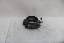 Load image into Gallery viewer, THROTTLE BODY Mercedes 560SL 560SEC 560SEL 1986 86 1987 87 88 89 90 91 - 1127283
