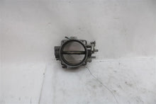 Load image into Gallery viewer, THROTTLE BODY Mercedes 560SL 560SEC 560SEL 1986 86 1987 87 88 89 90 91 - 1127283
