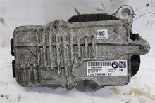 Load image into Gallery viewer, TRANSFER CASE ACTUATOR MOTOR 228I 320i 328D 328i 328I GT 335i 335i 10-17 - 1127685
