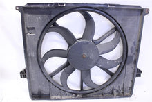 Load image into Gallery viewer, RADIATOR FAN ASSEMBLY ML320 ML350 ML450 R320 2006 06 07 08 09 10 - 13 - 1127832
