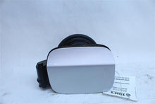 Load image into Gallery viewer, GAS FUEL FILLER LID DOOR BMW X5 2007 07 - 1128570
