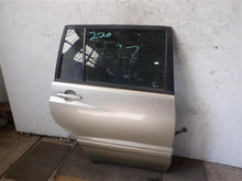 Load image into Gallery viewer, REAR DOOR Toyota Highlander 01 02 03 04 05 06 07 Right - 1129060
