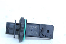 Load image into Gallery viewer, Mass Air Flow Sensor Meter MAF 550i 550i Gt 650i 750 x5 06-14 - 1129425
