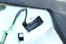 Load image into Gallery viewer, OUTER TAIL LIGHT LAMP 645ci 650i M6 04 05 06 07 08 09 10 Right - 1129478
