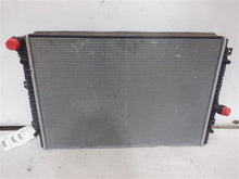 Load image into Gallery viewer, RADIATOR Beetle Jetta Passat 2013 13 2014 14 2015 15 2016 16 - 1129922
