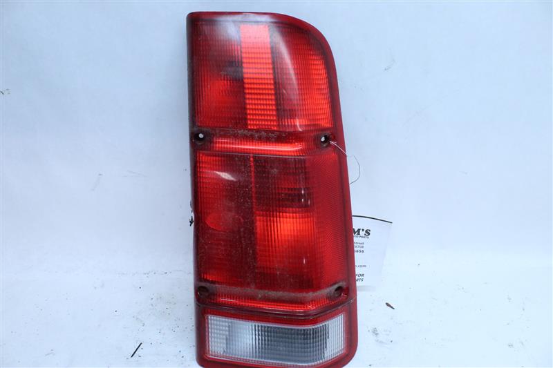 TAIL LIGHT LAMP ASSEMBLY Rover Discovery 2001 01 2002 02 Right - 1130314