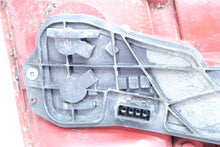 Load image into Gallery viewer, TAIL LIGHT LAMP ASSEMBLY Rover Discovery 2001 01 2002 02 Right - 1130314
