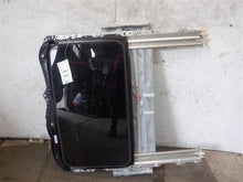 Load image into Gallery viewer, SUNROOF ASSEMBLY 320i 328D 328i 335i Active 3 M3 12 13 14 15 - 1131421
