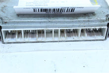 Load image into Gallery viewer, ECU ECM COMPUTER Tundra 2001 01 Auto 4x2 - 1132229

