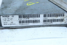 Load image into Gallery viewer, ECU ECM COMPUTER Volvo V70 1998 98 Non Turbo Auto - 1132237
