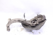 Load image into Gallery viewer, FRONT SPINDLE Audi S6 A6 2005 05 2006 06 2007 07 08 09 10 11 Right - 1132533
