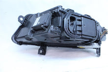 Load image into Gallery viewer, HEADLIGHT LAMP ASSEMBLY Audi A6 2006 06 2007 07 2008 08 Right - 1132535
