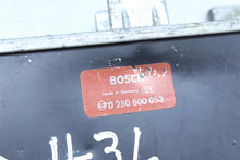 Load image into Gallery viewer, ECU ECM COMPUTER Volvo 240 1982 82 1983 83 - 1132895
