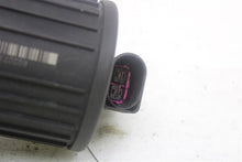 Load image into Gallery viewer, VACUUM PUMP Audi S6 Touareg A6 Allroad 99 00 01 02 - 06 - 1132914
